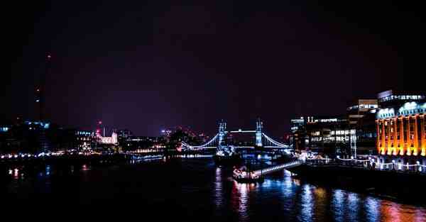 大数据判断数据变化趋势（大数据判断数据变化趋势分析）