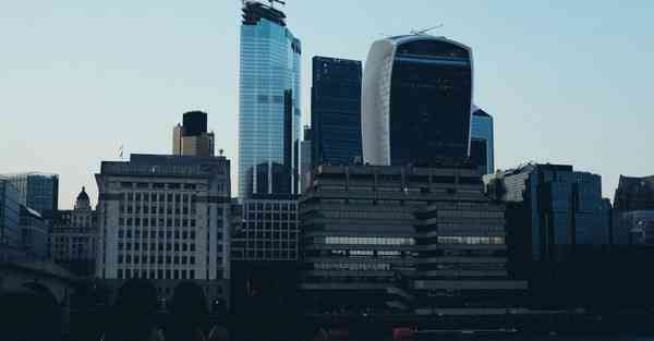 大数据包含设备数据的行业文章