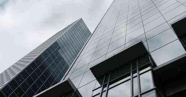 大数据包含设备数据的行业文章