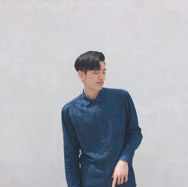 东方蓝友祥