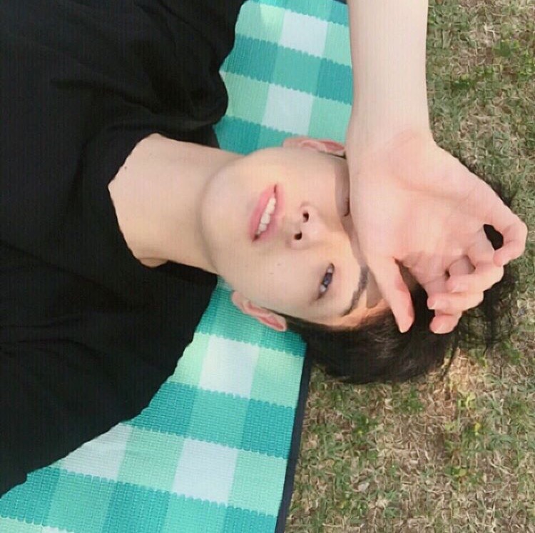 解娜克之