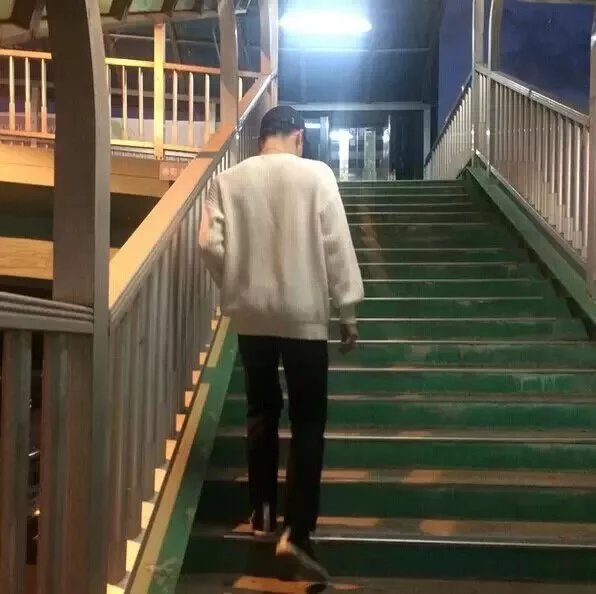 顾英唯勤