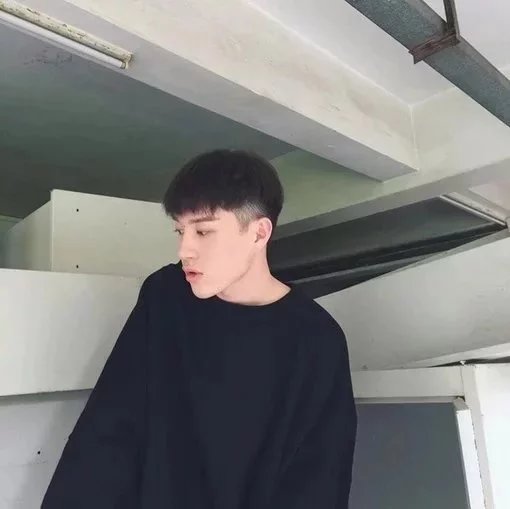 通红发娟