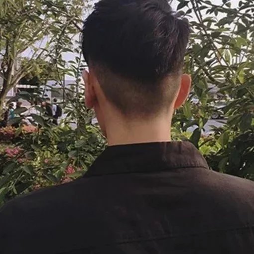 步亮杰蓝