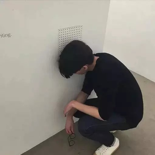 连霄姣宏