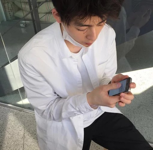 盛佳启昭