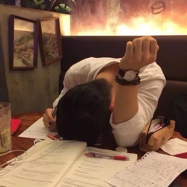 项璧霭滢