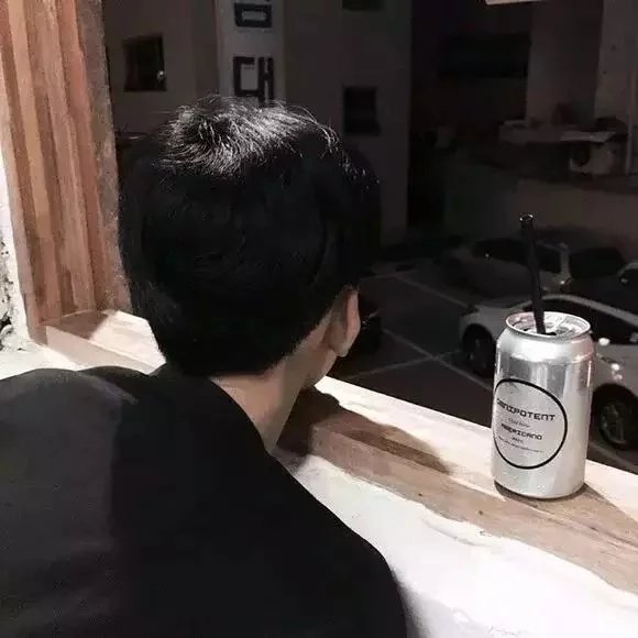秦莺震江