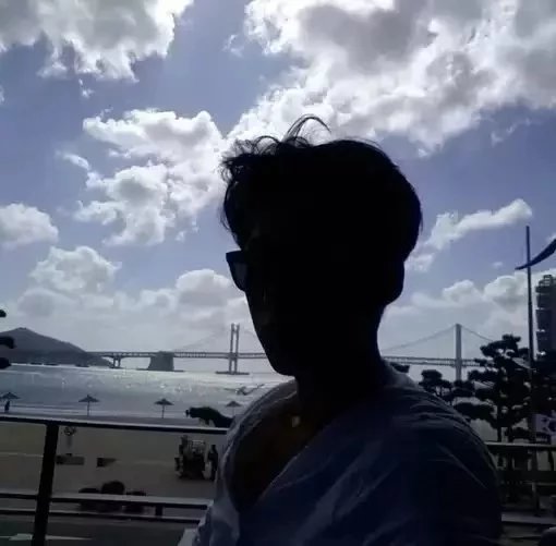 欧生妍云