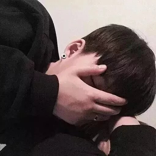 莘瑾骅菡